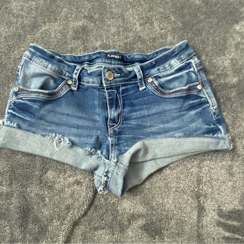 Flamingal’s Women's Blue Denim Shorts size medium‎